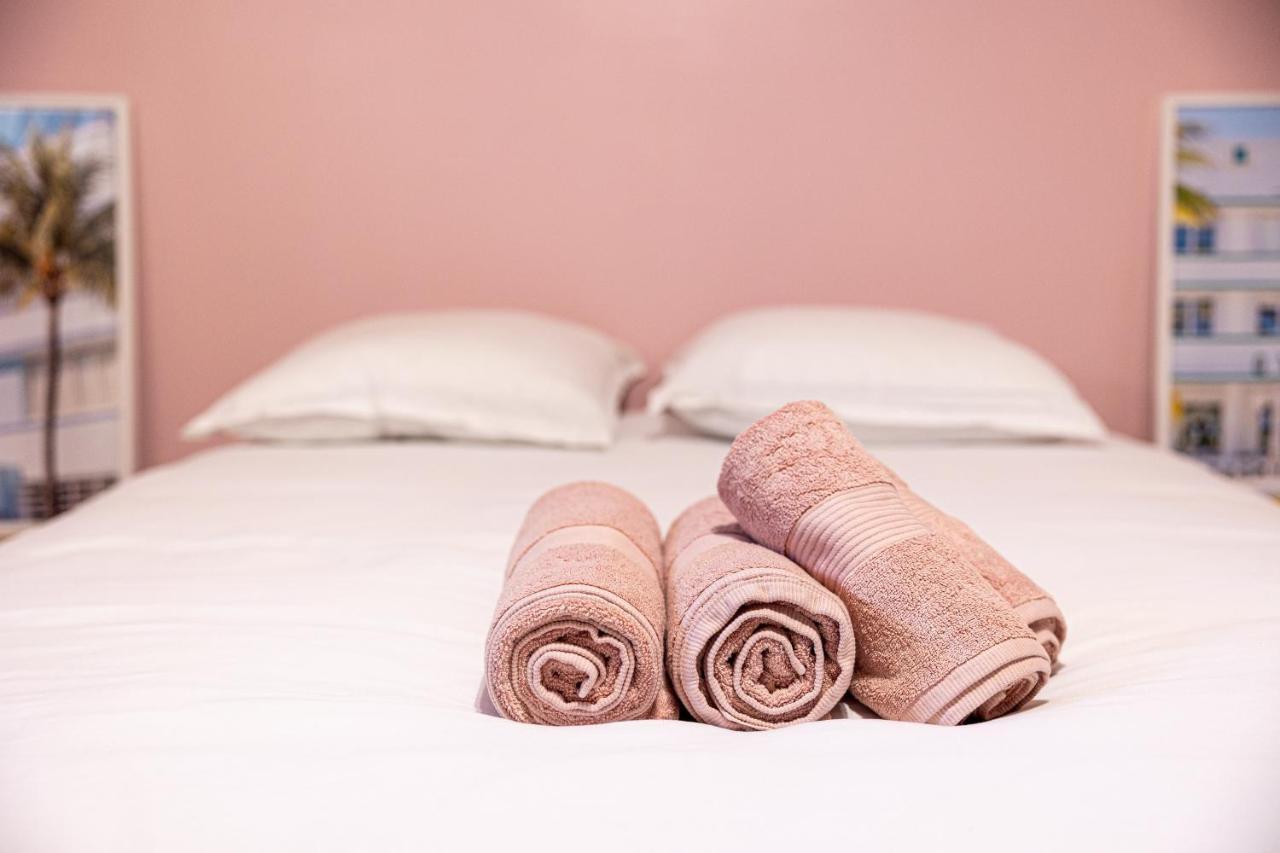 La Vie En Rose - Appartement Cosy - Centre Ville Auch Dış mekan fotoğraf
